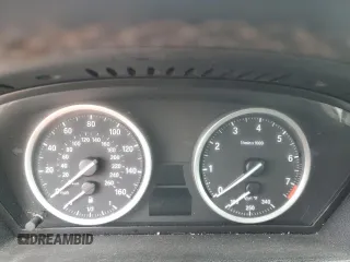 2013 BMW X6 xDrive50i z VIN 5UXFG8C52DL591320, wystawiony jako Copart lot #55245075 z przebiegiem Nie podano mil oraz Szkoda całkowita • Salvage title. Historia ofert i sprzedaży dostępna na DreamBid. Obrazek 9.