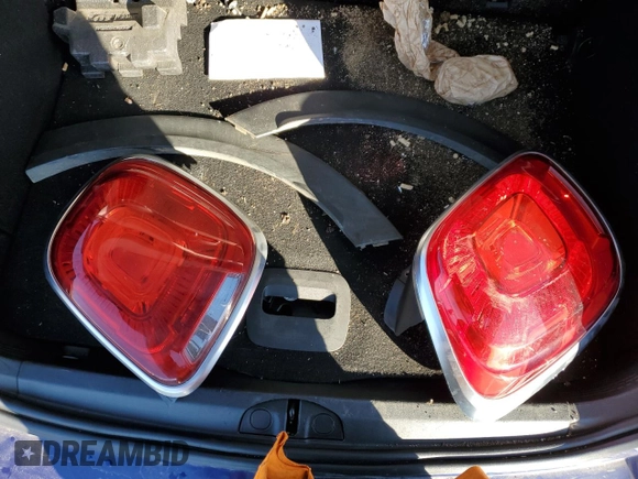 2016 FIAT 500X Trekking Plus z VIN ZFBCFYET0GP356465, wystawiony jako Copart lot #87967595 z przebiegiem 79 644 mil mil oraz Szkoda całkowita • Salvage title. Historia ofert i sprzedaży dostępna na DreamBid. Obrazek 12.