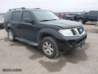 2012 Nissan Pathfinder SV with VIN 5N1AR1NN2CC633134, listed as a IAAI auction lot 41486286 with 156,634 mi miles. Bid and sale history available at carsss.com. Image 1.