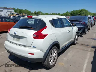 2012 Nissan Juke SL with VIN JN8AF5MRXCT103278, listed as a IAAI auction lot 42022585 with 139,659 mi miles and . Bid and sale history available at carsss.com. Image 4.