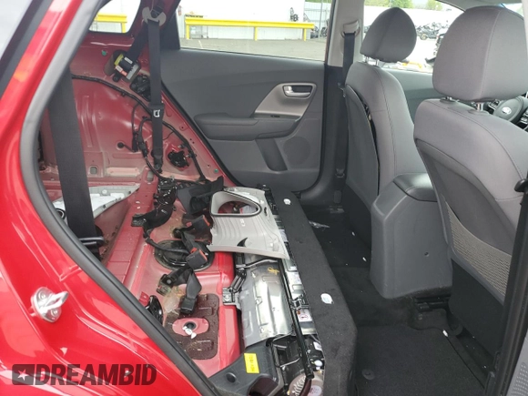 2018 Kia Niro LX with VIN KNDCB3LC1J5153943, listed as a Copart auction lot 49508495 with 135,598 mi miles and Salvage Title. Bid and sale history available at carsss.com. Image 11.