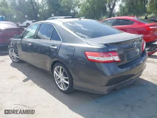 2011 Toyota Camry LE with VIN 4T1BF3EK3BU759770, listed as a IAAI auction lot 41945864 with 190,286 mi miles. Bid and sale history available at carsss.com. Image 3.