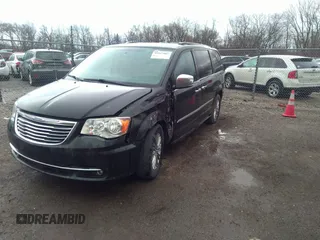 2015 Chrysler Town & Country Touring L with VIN 2C4RC1CG7FR539937, listed as a IAAI auction lot 41817807 with 158,400 mi miles and . Bid and sale history available at carsss.com. Image 17.