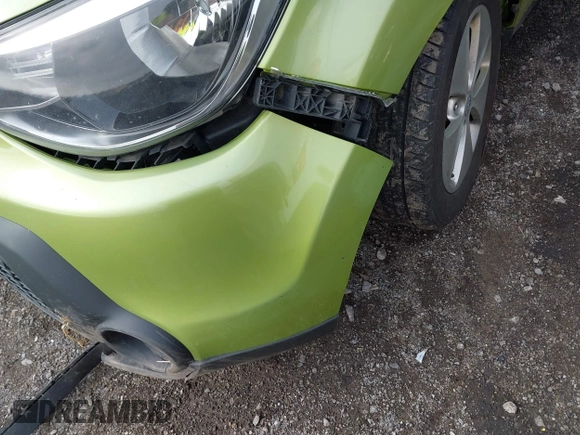 2016 Kia Soul z VIN KNDJN2A22G7861280, wystawiony jako IAAI lot #42451510 z przebiegiem 154 433 mil mil oraz . Historia ofert i sprzedaży dostępna na DreamBid. Obrazek 6.