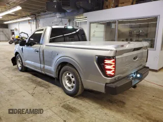 2022 Ford F-150 XL with VIN 1FTMF1C51NKF01004, listed as a Copart auction lot 51651204 with 10,625 mi miles and . Bid and sale history available at DreamBid. Image 2.
