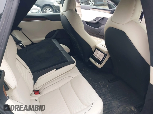 2021 Tesla Model S Plaid with VIN 5YJSA1E69MF439147, listed as a IAAI auction lot 41825656 with 25,626 mi miles. Bid and sale history available at carsss.com. Image 8.
