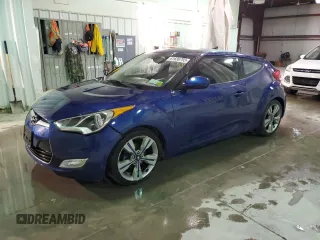 2017 Hyundai Veloster with VIN KMHTC6AD4HU323833, listed as a Copart auction lot 61636793 with 86,431 mi miles. Bid and sale history available at carsss.com. Image 1.