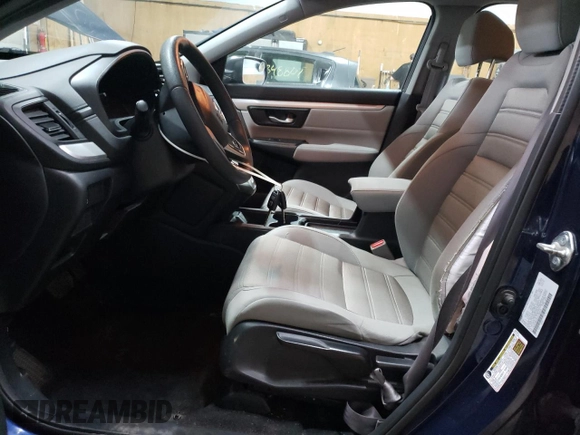 2017 Honda CR-V LX z VIN 5J6RW6H3XHL006318, wystawiony jako Copart lot #57699955 z przebiegiem 83 829 mil mil oraz Czysty tytuł • Clean title. Historia ofert i sprzedaży dostępna na DreamBid. Obrazek 7.