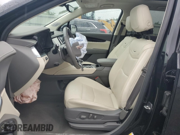 2023 Cadillac XT6 AWD Premium Luxury z VIN 1GYKPDRS8PZ119320, wystawiony jako Copart lot #52404785 z przebiegiem 41 629 mil mil oraz Szkoda całkowita • Salvage title. Historia ofert i sprzedaży dostępna na DreamBid. Obrazek 7.