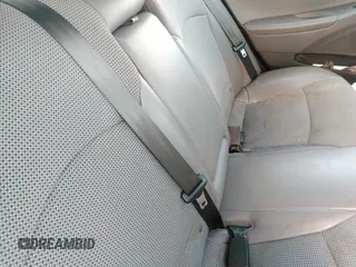 2014 Hyundai Sonata SE with VIN 5NPEC4AC9EH902931, listed as a IAAI auction lot 41594115 with 50,221 mi miles and . Bid and sale history available at DreamBid. Image 8.