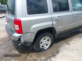 2015 Jeep Patriot Sport with VIN 1C4NJRBB7FD177085, listed as a IAAI auction lot 42765109 with 25,469 mi miles and . Bid and sale history available at DreamBid. Image 6.