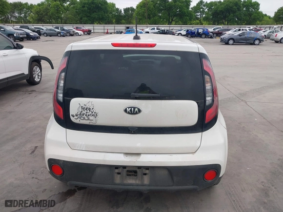 2017 Kia Soul with VIN KNDJN2A23H7457020, listed as a IAAI auction lot 41933705 with 80,887 mi miles. Bid and sale history available at carsss.com. Image 17.