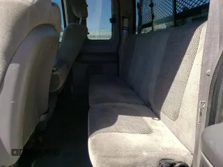 2001 Ford F-250 XL with VIN 1FTNX21F11ED05348, listed as a Copart auction lot 52098155 with 217,678 mi miles and Salvage Title. Bid and sale history available at DreamBid. Image 10.