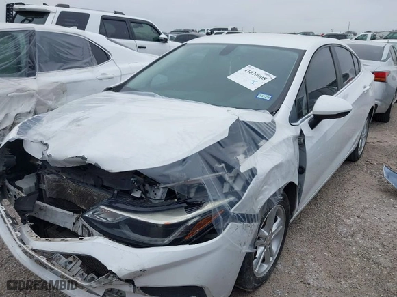 2017 Chevrolet Cruze LT with VIN 1G1BE5SM9H7229859, listed as a IAAI auction lot 41620008 with 123,741 mi miles. Bid and sale history available at carsss.com. Image 2.