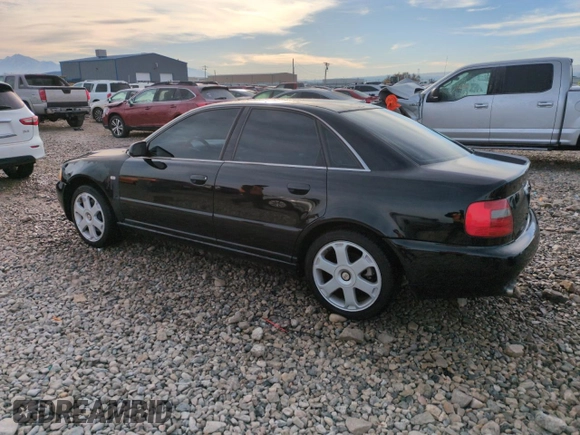 2000 Audi S4 z VIN WAUDD68D0YA031901, wystawiony jako Copart lot #84645964 z przebiegiem 146 868 mil mil oraz Szkody całkowita. Historia ofert i sprzedaży dostępna na DreamBid. Obrazek 2.