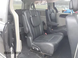 2016 Chrysler Town & Country Touring with VIN 2C4RC1BG9GR292584, listed as a IAAI auction lot 41168218 with 118,967 mi miles. Bid and sale history available at carsss.com. Image 8.