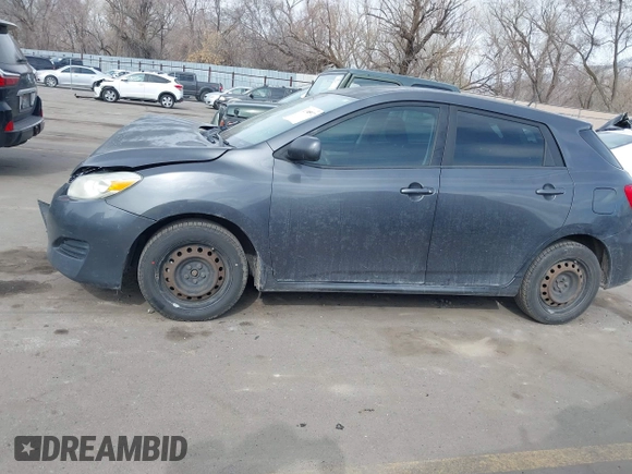 2009 Toyota Matrix with VIN 2T1KU40E79C163666, listed as a IAAI auction lot 41708972 with 182,808 mi miles and . Bid and sale history available at carsss.com. Image 14.