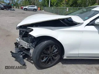 2017 Mercedes-Benz C 300 с VIN 55SWF4JB4HU206451, выставлен на аукционе IAAI как лот 42094778 с пробегом 76 046 миль миль и . История ставок и продаж доступна на DreamBid. Изображение 6.