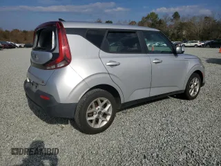 2020 Kia Soul X-Line with VIN KNDJ23AU8L7018713, listed as a Copart auction lot 79931594 with 102,902 mi miles and Salvage Title. Bid and sale history available at carsss.com. Image 3.