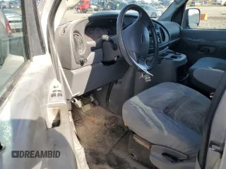 2005 Ford Econoline Passenger XL with VIN 1FBNE31LX5HA76002, listed as a Copart auction lot 43599865 with 198,749 mi miles and Salvage Title. Bid and sale history available at carsss.com. Image 8.
