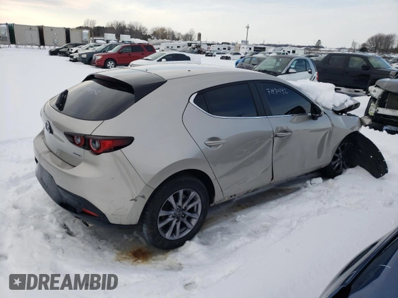 2022 Mazda Mazda3 Hatchback Preferred with VIN JM1BPBLL1N1501079, listed as a Copart auction lot 71490142 with 0 mi miles. Bid and sale history available at carsss.com. Image 3.
