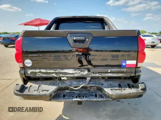 2002 Chevrolet Avalanche with VIN 3GNEC13TX2G308730, listed as a Copart auction lot 60163935 with 250,873 mi miles and Salvage title. Bid and sale history available at DreamBid. Image 6.