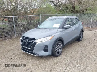 2021 Nissan Kicks SV with VIN 3N1CP5CV7ML477999, listed as a IAAI auction lot 41953378 with 107,060 mi miles. Bid and sale history available at carsss.com. Image 2.