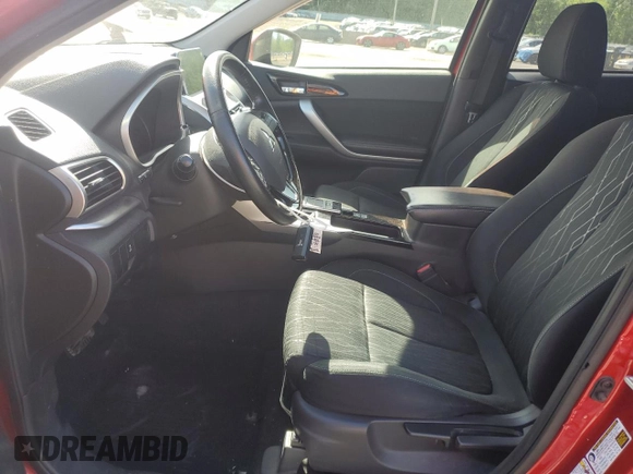 2018 Mitsubishi Eclipse Cross SE z VIN JA4AT5AA7JZ047906, wystawiony jako Copart lot #57755285 z przebiegiem 82 203 mil mil oraz Szkoda całkowita • Salvage title. Historia ofert i sprzedaży dostępna na DreamBid. Obrazek 7.