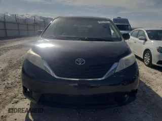 2013 Toyota Sienna LE AAS with VIN 5TDKK3DC6DS296783, listed as a Copart auction lot 52014085 with 0 mi miles and Salvage Title. Bid and sale history available at carsss.com. Image 5.