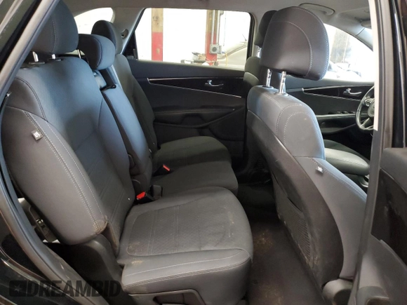 2017 Kia Sorento LX with VIN 5XYPGDA53HG337697, listed as a Copart auction lot 60489985 with 67,074 mi miles and Salvage title. Bid and sale history available at DreamBid. Image 11.