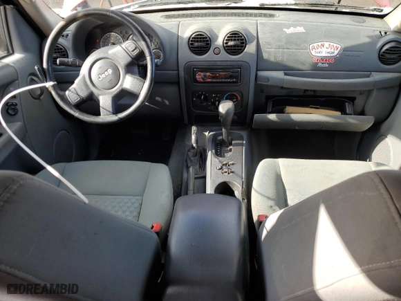 2005 Jeep Liberty Sport with VIN 1J4GL48K85W652480, listed as a Copart auction lot 42816355 with 106,403 mi miles and Clean Title. Bid and sale history available at carsss.com. Image 8.