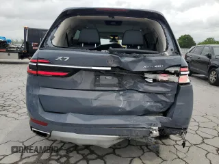 2023 BMW X7 xDrive40i z VIN 5UX23EM08P9N85017, wystawiony jako Copart lot #54537515 z przebiegiem 42 411 mil mil oraz Szkody całkowita. Historia ofert i sprzedaży dostępna na DreamBid. Obrazek 6.