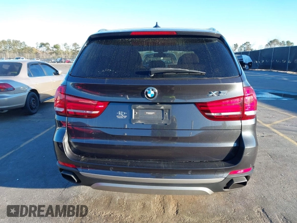 2017 BMW X5 xDrive50i z VIN 5UXKR6C34H0J85462, wystawiony jako IAAI lot #41768496 z przebiegiem 109 596 mil mil oraz . Historia ofert i sprzedaży dostępna na DreamBid. Obrazek 16.
