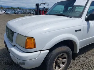 2001 Ford Ranger XL with VIN 1FTYR14V01PB01763, listed as a IAAI auction lot 42200132 with 202,457 mi miles and . Bid and sale history available at carsss.com. Image 6.