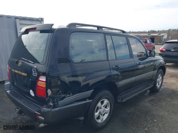 1998 Toyota Land Cruiser with VIN JT3HT05J2W0017214, listed as a IAAI auction lot 41716028 with 214,047 mi miles. Bid and sale history available at carsss.com. Image 4.