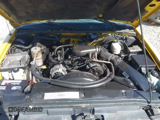 2003 GMC Sonoma SLS with VIN 1GTDT13X53K117606, listed as a IAAI auction lot 40640657 with 1 mi miles. Bid and sale history available at carsss.com. Image 10.