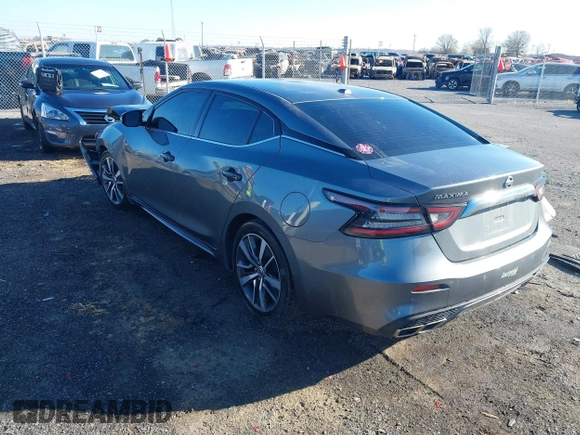 2020 Nissan Maxima SV with VIN 1N4AA6CV4LC360876, listed as a IAAI auction lot 41807015 with 82,638 mi miles. Bid and sale history available at carsss.com. Image 3.