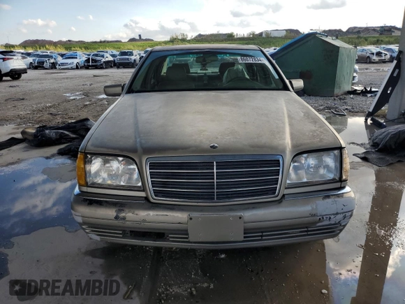1996 Mercedes-Benz S 320 with VIN WDBGA32E2TA292415, listed as a Copart auction lot 86072834 with 265,496 mi miles and Clean Title. Bid and sale history available at DreamBid. Image 5.