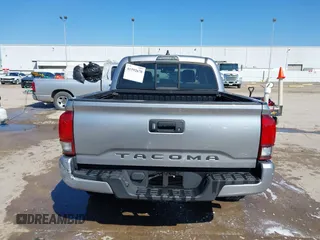 2021 Toyota Tacoma SR with VIN 3TYAX5GN0MT020061, listed as a IAAI auction lot 41592670 with 18,862 mi miles and . Bid and sale history available at DreamBid. Image 17.