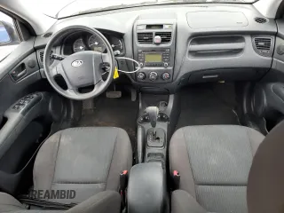 2009 Kia Sportage LX z VIN KNDJF724797603415, wystawiony jako Copart lot #53022925 z przebiegiem 120 916 mil mil oraz Szkoda całkowita • Salvage title. Historia ofert i sprzedaży dostępna na DreamBid. Obrazek 8.