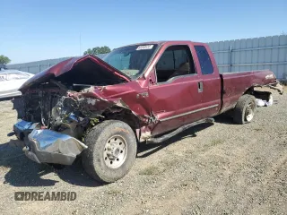 1999 Ford F-250 XL z VIN 1FTNX21F2XEE21229, wystawiony jako Copart lot #58848435 z przebiegiem 239 602 mil mil oraz Szkoda całkowita • Salvage title. Historia ofert i sprzedaży dostępna na DreamBid. Obrazek 1.