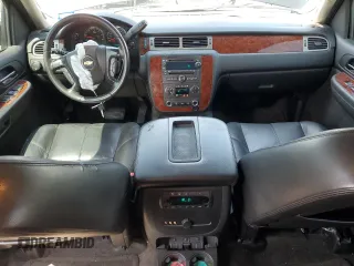 2009 Chevrolet Tahoe 2LT z VIN 1GNFC23019R284361, wystawiony jako Copart lot #56073585 z przebiegiem 306 320 mil mil oraz Szkoda całkowita • Salvage title. Historia ofert i sprzedaży dostępna na DreamBid. Obrazek 8.