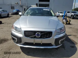 2016 Volvo XC70 with VIN YV4612NM7G1246480, listed as a Copart auction lot 58441355 with 123,155 mi miles and Salvage title. Bid and sale history available at DreamBid. Image 5.