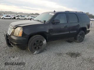 2008 GMC Yukon SLT w/4SB with VIN 1GKFC13J18R140842, listed as a Copart auction lot 77645294 with 176,626 mi miles and Salvage Title. Bid and sale history available at carsss.com. Image 1.