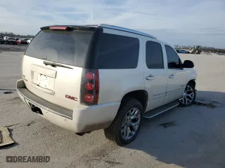 2009 GMC Yukon Denali with VIN 1GKFK03269R235985, listed as a Copart auction lot 85494384 with 254,634 mi miles and Salvage Title. Bid and sale history available at carsss.com. Image 3.