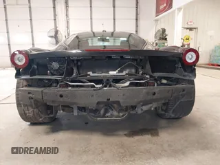 2011 Ferrari 458 Italia z VIN ZFF67NFA7B0178589, wystawiony jako IAAI lot #41285530 z przebiegiem 9226 mil mil oraz . Historia ofert i sprzedaży dostępna na DreamBid. Obrazek 17.