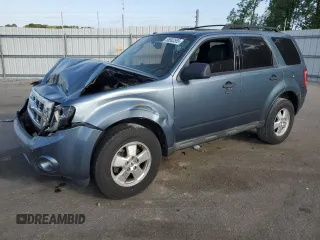 2010 Ford Escape XLT z VIN 1FMCU9D72AKD31161, wystawiony jako Copart lot #55502565 z przebiegiem 220 204 mil mil oraz Szkoda całkowita • Salvage title. Historia ofert i sprzedaży dostępna na DreamBid. Obrazek 1.