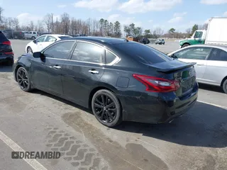 2018 Nissan Altima 2.5 SR with VIN 1N4AL3AP4JC478503, listed as a IAAI auction lot 41731574 with 134,206 mi miles. Bid and sale history available at carsss.com. Image 3.