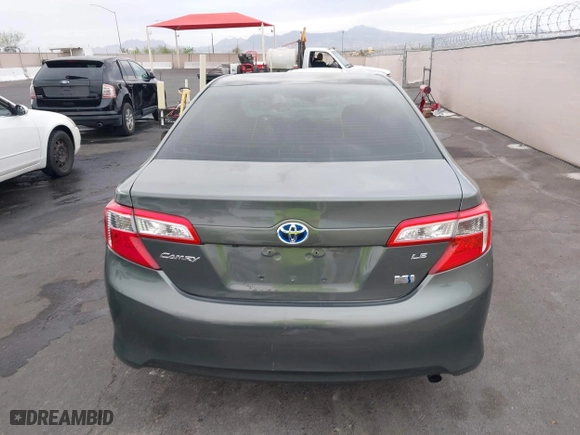 2014 Toyota Camry Hybrid LE with VIN 4T1BD1FK2EU134838, listed as a IAAI auction lot 41912000 with 132,000 mi miles. Bid and sale history available at carsss.com. Image 16.