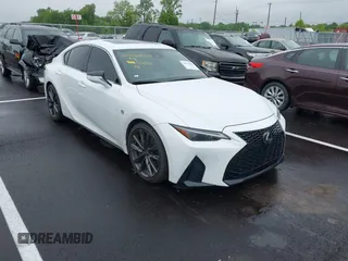 2023 Lexus IS 350 F Sport z VIN JTHGZ1B2XP5058945, wystawiony jako IAAI lot #42195028 z przebiegiem 38 709 mil mil oraz . Historia ofert i sprzedaży dostępna na DreamBid. Obrazek 1.